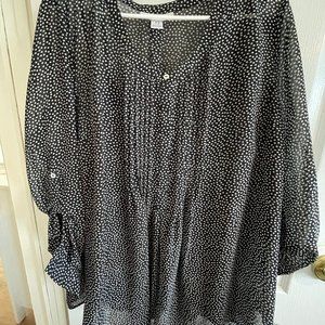 Motherhood 1X polka dot blouse